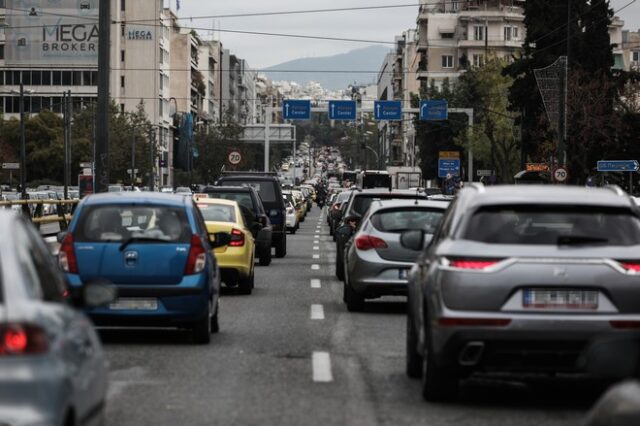 Κίνηση στους δρόμους: Στο “κόκκινο” Λ. Κηφισού και Αθηνών – LIVE ΧΑΡΤΗΣ