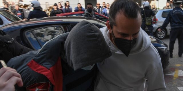 Μακελειό στην Ανδραβίδα: Απολογείται ξανά σήμερα ο δράστης – Κρυβόταν σε ψαροκάικο πριν συλληφθεί