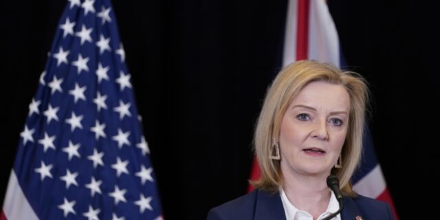 Πόλεμος στην Ουκρανία: Κυρώσεις από τη Βρετανία σε βάρος Ρώσων βουλευτών