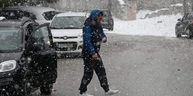 Έκτακτο δελτίο επιδείνωσης του καιρού: “Παγώνει” η χώρα μέχρι την Τετάρτη – Πώς θα εξελιχθεί η κακοκαιρία