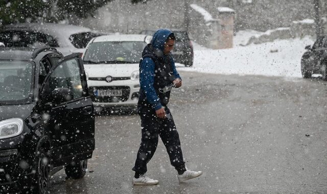 Έκτακτο δελτίο επιδείνωσης του καιρού: “Παγώνει” η χώρα μέχρι την Τετάρτη – Πώς θα εξελιχθεί η κακοκαιρία