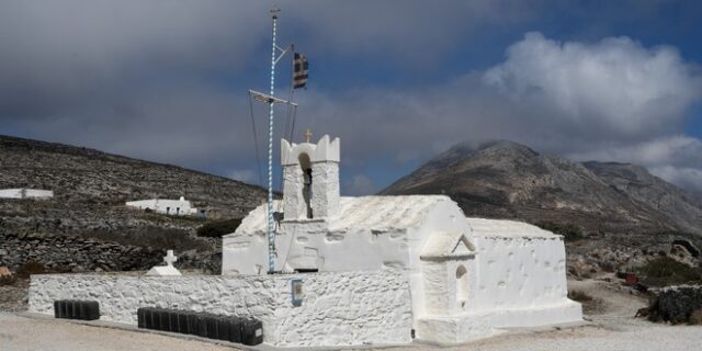 Εορτολόγιο: Πρωτοχρονιά – Γιορτάζει ο Άγιος Βασίλειος