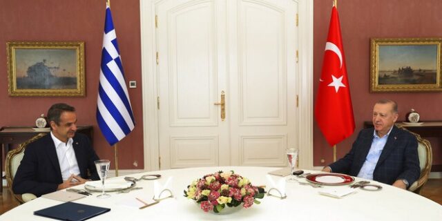 ΚΙΝΑΛ για Μητσοτάκη-Ερντογάν: Θετική η συνάντηση, να εγκαταλείψει η τουρκία τις παράλογες θεωρίες