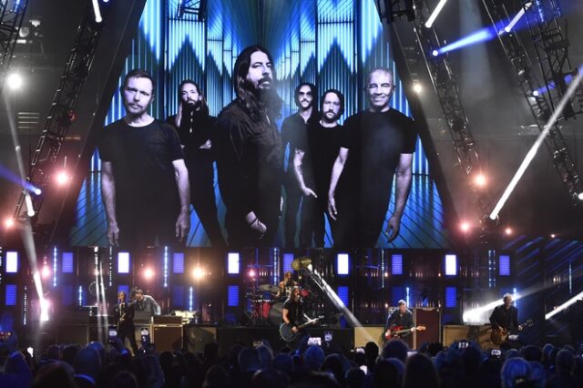 Foo Fighters: Ακυρώνουν τις συναυλίες τους μετά τον θάνατο του Taylor Hawkins