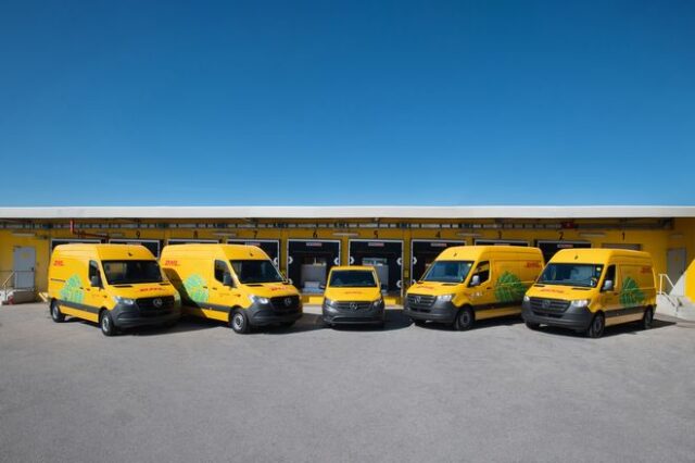 DHL Express και Mercedes-Benz ενώνουν τις δυνάμεις τους για πράσινες ταχυμεταφορές