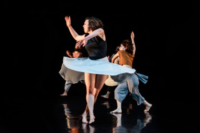 Spring Forward στην Ελευσίνα: 100 καλλιτέχνες σε 25 παραστάσεις χορού μέσα σε 4 μόνο μέρες