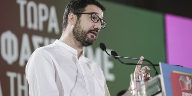 Ηλιόπουλος: Ένοχη η κυβέρνηση για το υγειονομικό έγκλημα με 16.519 θανάτους εκτός ΜΕΘ