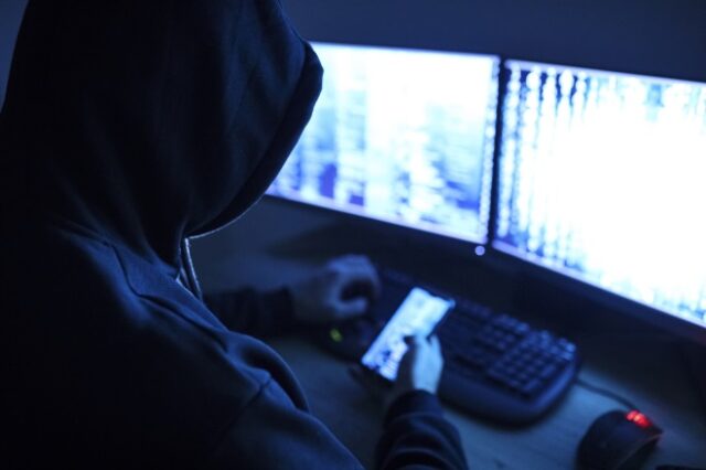 Γαλλία: Θύματα κυβερνοεπίθεσης από φιλορώσους χάκερς ιστοσελίδες πολλών δημαρχείων