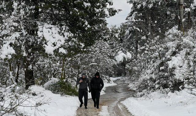Κακοκαιρία Φίλιππος: Έντονα φαινόμενα και χιόνια το Σάββατο – Σύσταση για αποφυγή μη απαραίτητων μετακινήσεων