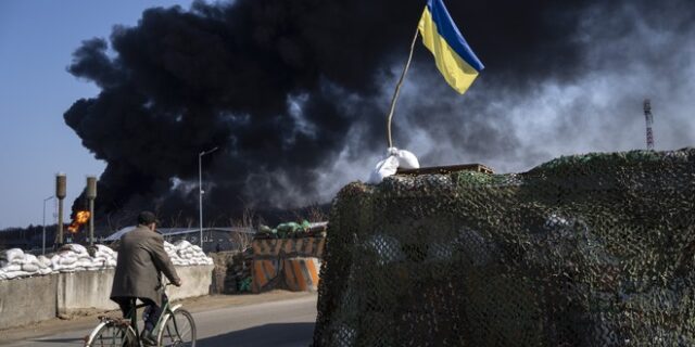 Σειρήνες στο Κίεβο – Απαραίτητος ο διάλογος, λέει ο Ζελένσκι