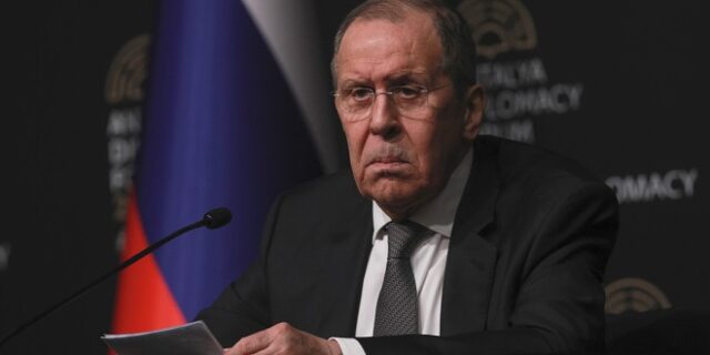Λαβρόφ: Οι σχέσεις μας με την Κίνα είναι καλύτερες από ποτέ