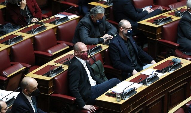 ΜέΡΑ25: “Εγκληματική αδιαφορία της κυβέρνησης για τους Έλληνες της Μαριούπολης”