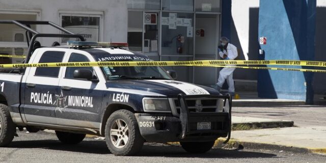 Φρίκη στο Μεξικό: Βρέθηκαν έξι κομμένα κεφάλια πάνω σε αυτοκίνητο