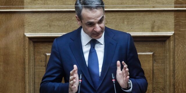 Εμείς “ανήκομεν”, η Τουρκία παλαντζάρει, η Δύση να δούμε…