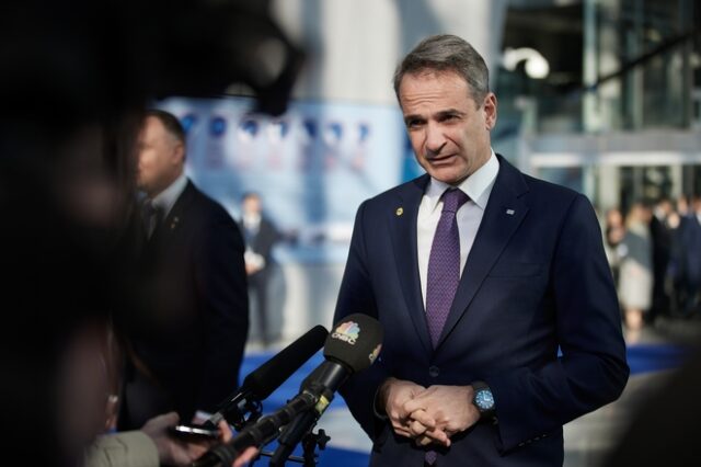 Ο Μητσοτάκης καρφώνει την Τουρκία στο ΝΑΤΟ γιατί δεν εφαρμόζει τις κυρώσεις κατά της Ρωσίας