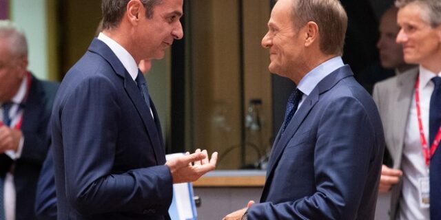 Ενέργεια και Ουκρανία επί τάπητος στη συνάντηση Μητσοτάκη με Τουσκ