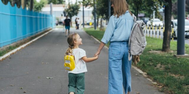 ΟΠΕΚΑ: Άνοιξε η ηλεκτρονική πλατφόρμα για το επίδομα παιδιού
