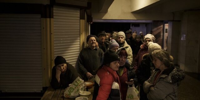 Ουκρανία: Δέκα ανθρωπιστικοί διάδρομοι για την απομάκρυνση αμάχων από περιοχές πρώτης γραμμής