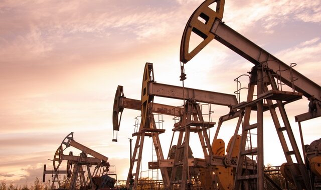 ΟΠΕΚ: “Πετρελαϊκή” προσβολή στον Μπάιντεν – Ελάχιστη η αύξηση στην παραγωγή