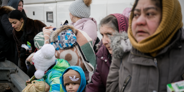 Ουκρανία: Οι γυναίκες και τα παιδιά, μεγάλα θύματα της προσφυγικής κρίσης