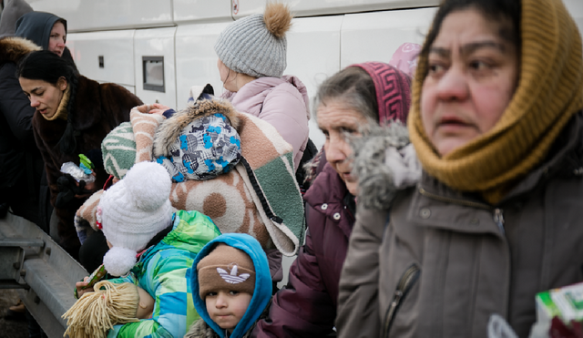 Ουκρανία: Οι γυναίκες και τα παιδιά, μεγάλα θύματα της προσφυγικής κρίσης