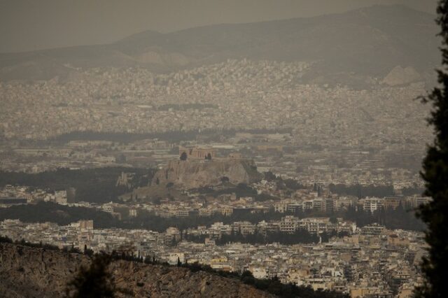 Έρχεται αφρικανική σκόνη – Πώς θα κινηθεί ο αεροχείμαρρος