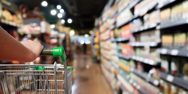 Νέες βαριές καμπάνες σε αλυσίδες σούπερ μάρκετ