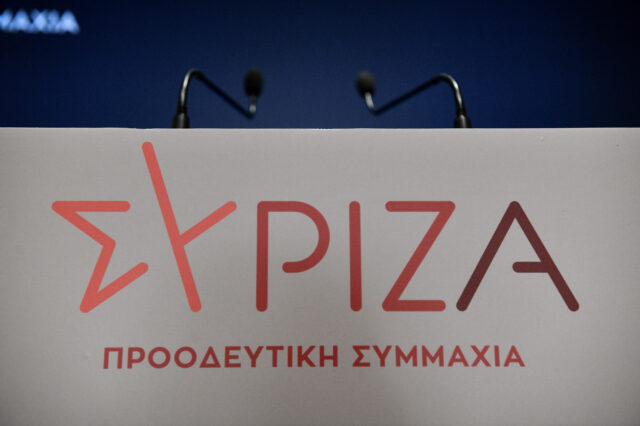 ΣΥΡΙΖΑ: Συμφωνεί ο κ. Μητσοτάκης με τις δηλώσεις του κ. Βαρβιτσιώτη περί ανατροπής του Πούτιν;