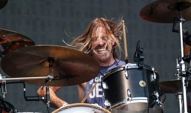 Taylor Hawkins: Πέθανε ο ντράμερ των Foo Fighters