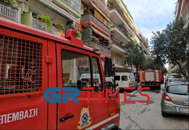 Θεσσαλονίκη: Φωτιά σε διαμέρισμα – Στο νοσοκομείο ένας άνδρας