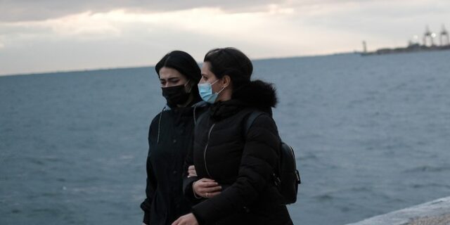 Κορονοϊός: 2375 νέα κρούσματα σήμερα στη Θεσσαλονίκη