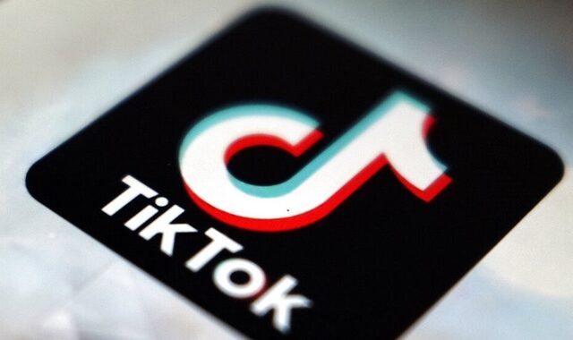 TikTok: Προβλήματα στη χρήση της εφαρμογής αναφέρουν χρήστες παγκοσμίως