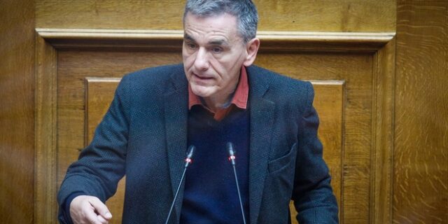 Τσακαλώτος: Ίσως οι αστρολόγοι εξηγήσουν στον πρωθυπουργό γιατί οι κρίσεις που βιώνουμε δεν είναι παροδικές