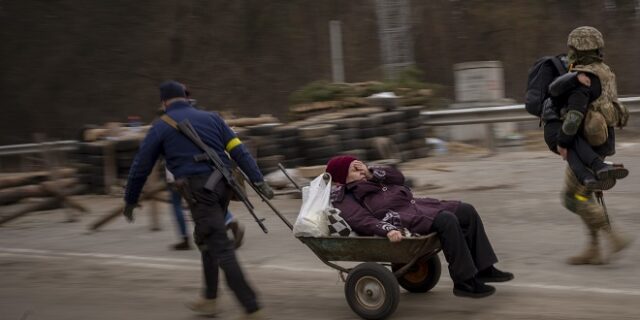 Πόλεμος στην Ουκρανία: Ο ΠΟΥ καταγγέλλει φονικές επιθέσεις σε ιατρικές υποδομές