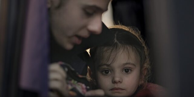 Ουκρανία: 7.295 άνθρωποι απομακρύνθηκαν από τις πόλεις την Κυριακή