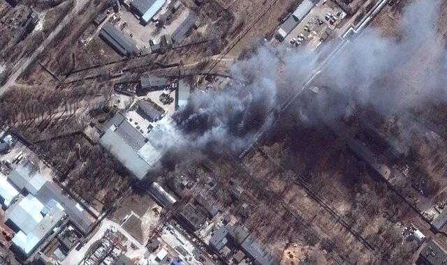Πόλεμος στην Ουκρανία: Στους 13 οι νεκροί από την επίθεση στο Τσερνίχιβ λένε οι αρχές
