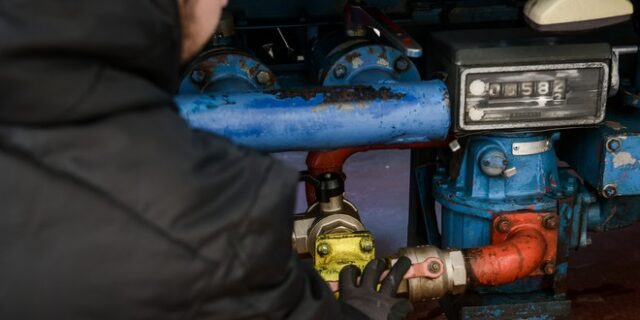Πάνε για αργότερα οι προθεσμίες απόσυρσης καυστήρων πετρελαίου και οχημάτων εσωτερικής καύσης