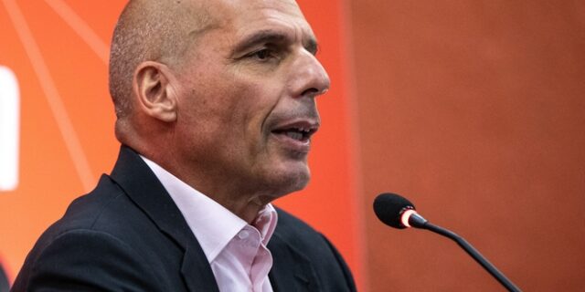 ΜέΡΑ 25: “Θα εκπροσωπηθούμε στην ομιλία Ζελένσκι – Να μη γίνει προσωπική φιέστα Μητσοτάκη”