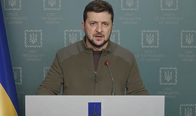 Ζελένσκι: Ζήτησε πάγωμα περιουσιών συνεργατών του Κρεμλίνου από την Ελβετία – Επικρίσεις κατά της Nestlé