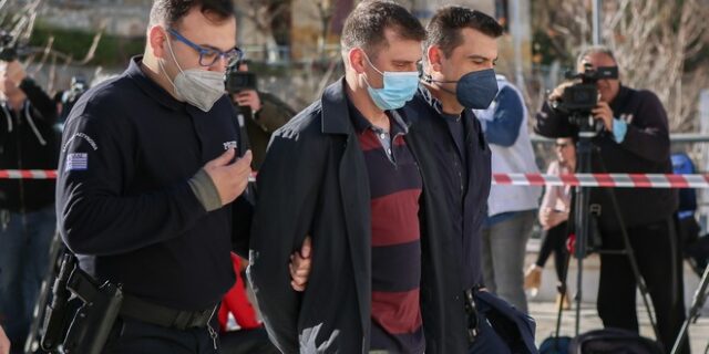 Υπόθεση βιασμού 11χρονης: Ξεκίνησε η δίκη του προπονητή ιστιοπλοΐας