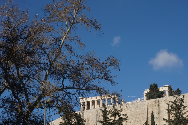 Καιρός: Ανεβαίνει η θερμοκρασία το επόμενο τετραήμερο – Βροχές από την Κυριακή