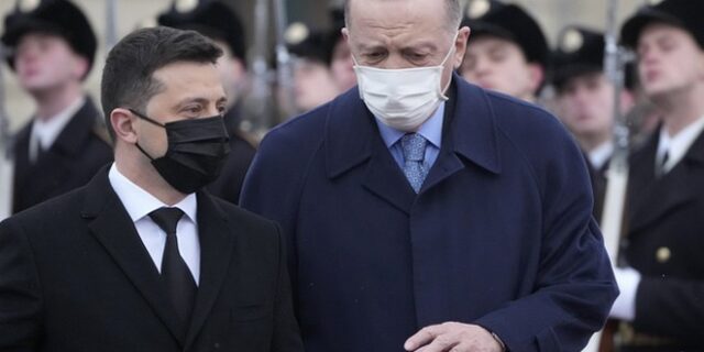 Επικοινώνησε με Ερντογάν ο Ζελένσκι – Στο επίκεντρο η ασφάλεια των αμάχων στη Μαριούπολη