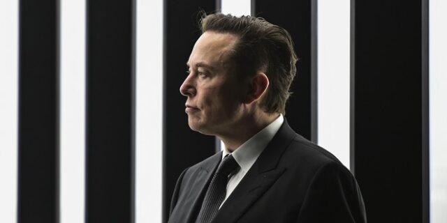 Elon Musk: Προσφέρει 41,4 δισ. δολάρια για να αγοράσει το Twitter