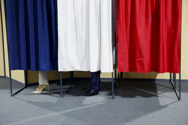 Eteron: Με θέμα τις γαλλικές προεδρικές εκλογές οι “Όψεις” Μαΐου