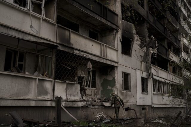 Ουκρανία: Οι Ρώσοι σφυροκοπούν κρίσιμες υποδομές – Αναφορές για νεκρούς και τραυματίες