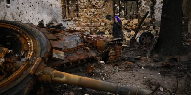Ουκρανία: Εφιαλτικά σενάρια – Ο Πούτιν μπορεί να κηρύξει “ολοκληρωτικό πόλεμο” στο Κίεβο την 9η Μαΐου