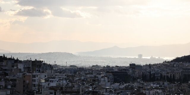 Καιρός: Άνοδος της θερμοκρασίας και ισχυροί άνεμοι το Σάββατο