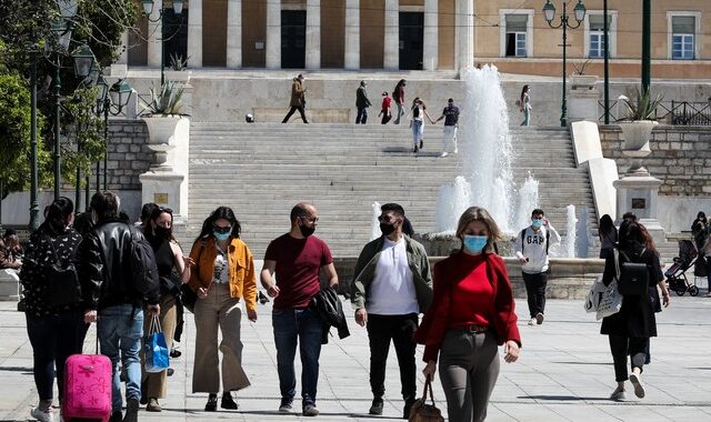 Κορονοϊός: 7454 νέα κρούσματα σήμερα στην Αττική