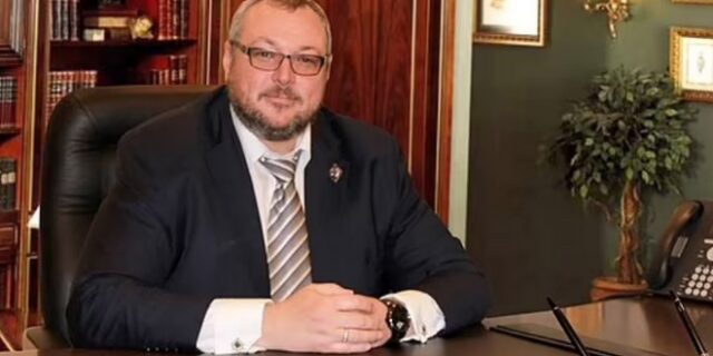Ρωσία: Νεκρός στο διαμέρισμά του στη Μόσχα βρέθηκε πρώην αξιωματούχος του Κρεμλίνου