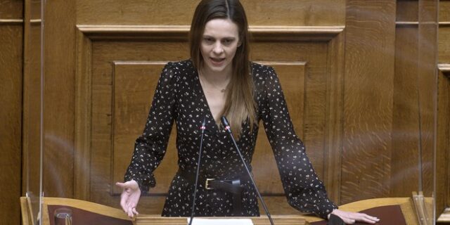Αχτσιόγλου: “Τέτοια κοινωνική ενσυναίσθηση είχαμε να δούμε από τη Θάτσερ”